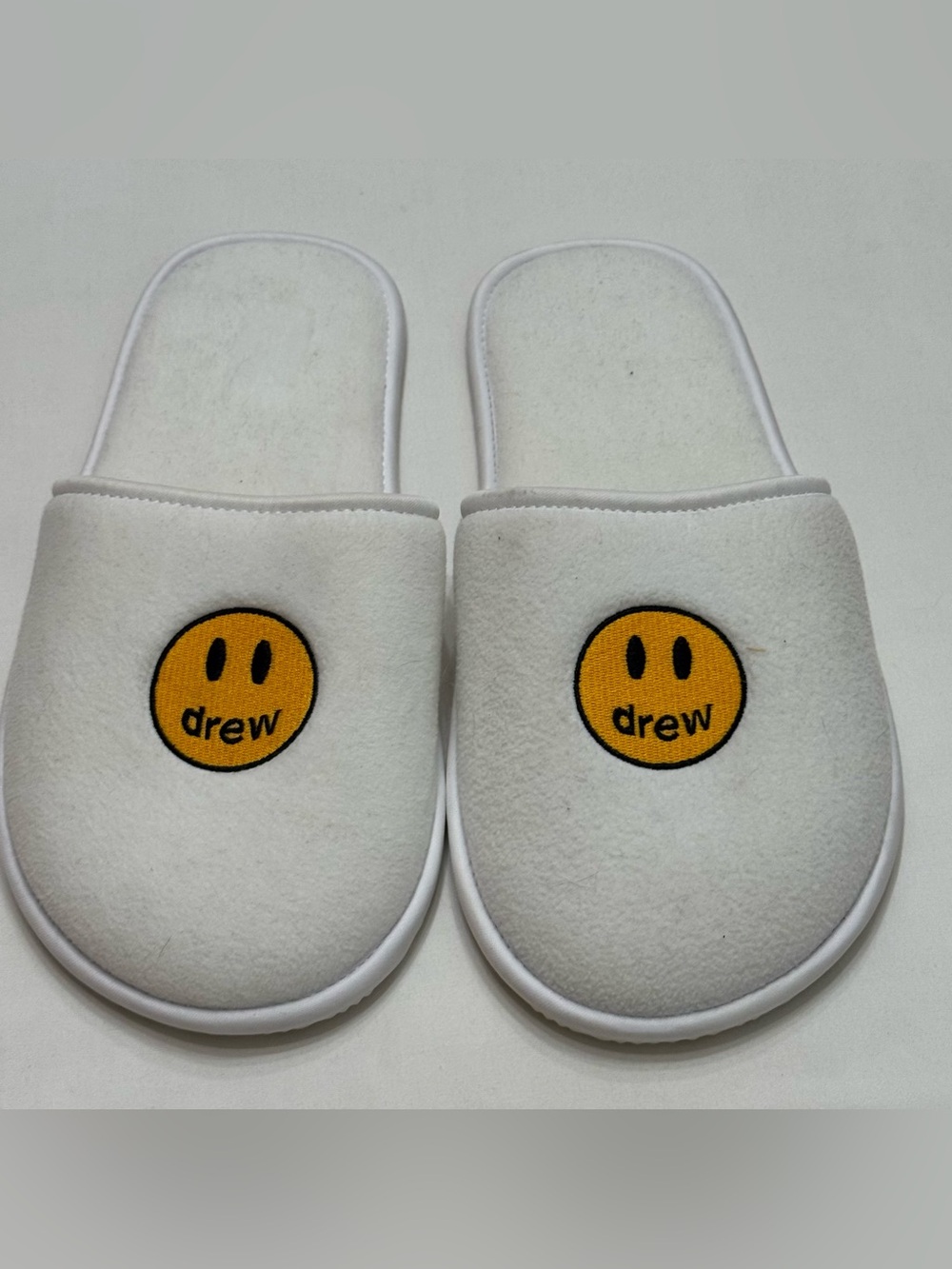 Drew House Justin Bieber Mascot Face Slippers Smiley Face White Embroidered NEW